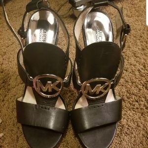 Micheal kors heels